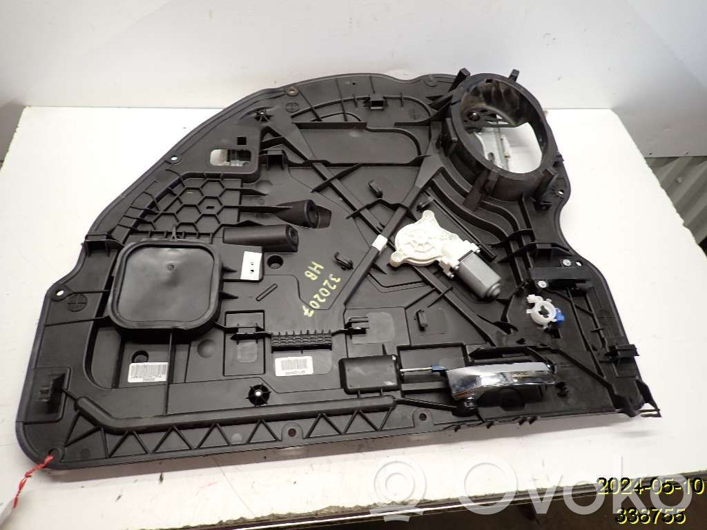 Dodge RAM Regulador de puerta trasera con motor 