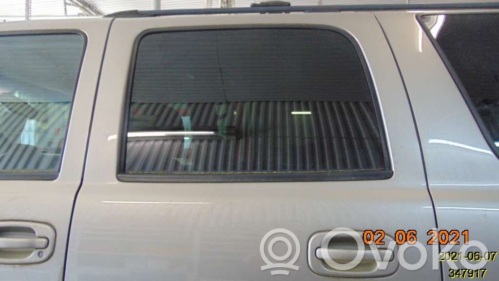 Chevrolet Suburban Galinės durys 