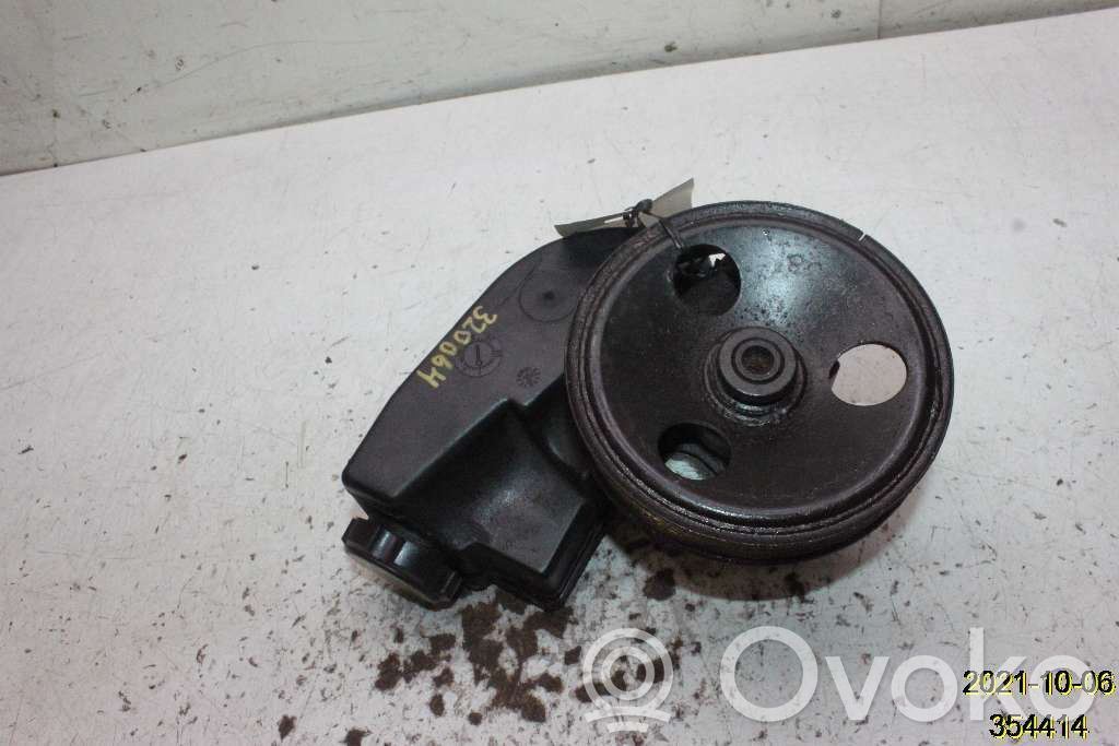 Power steering pump   55300886