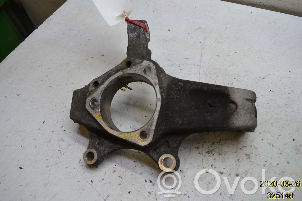 Chevrolet Corvette Priekšējā riteņa rumbas vārpstas šarnīrs (stupica, capfa) 