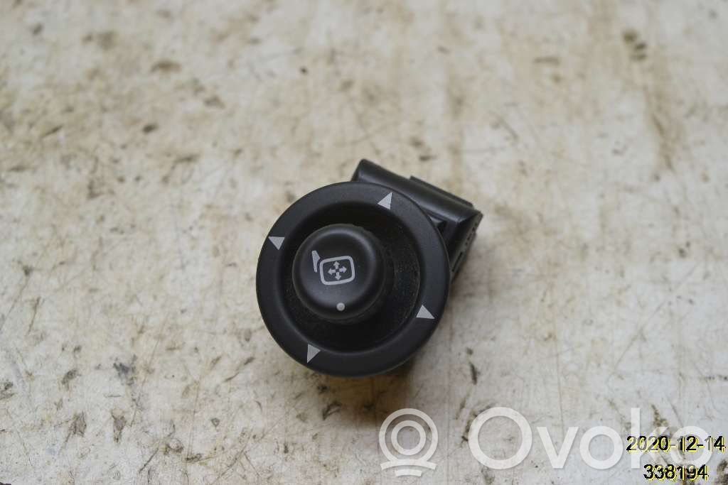 Wing mirror switch   5F9T17B676ADW