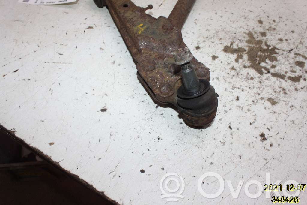 Front lower control arm/wishbone   51201551R