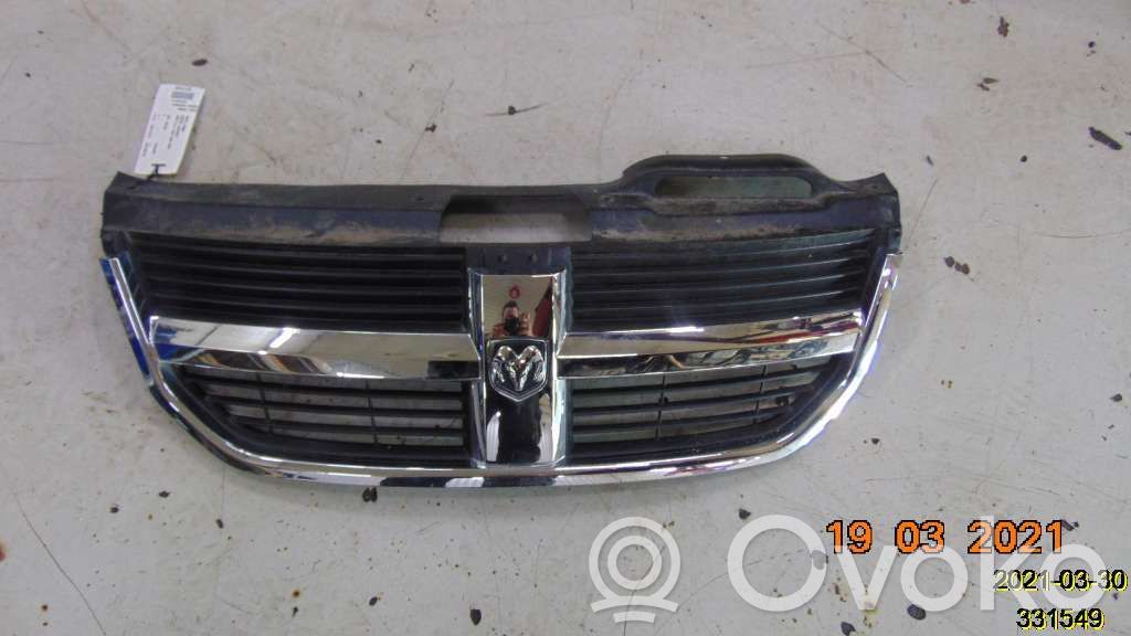 Dodge Journey Front bumper lower grill 