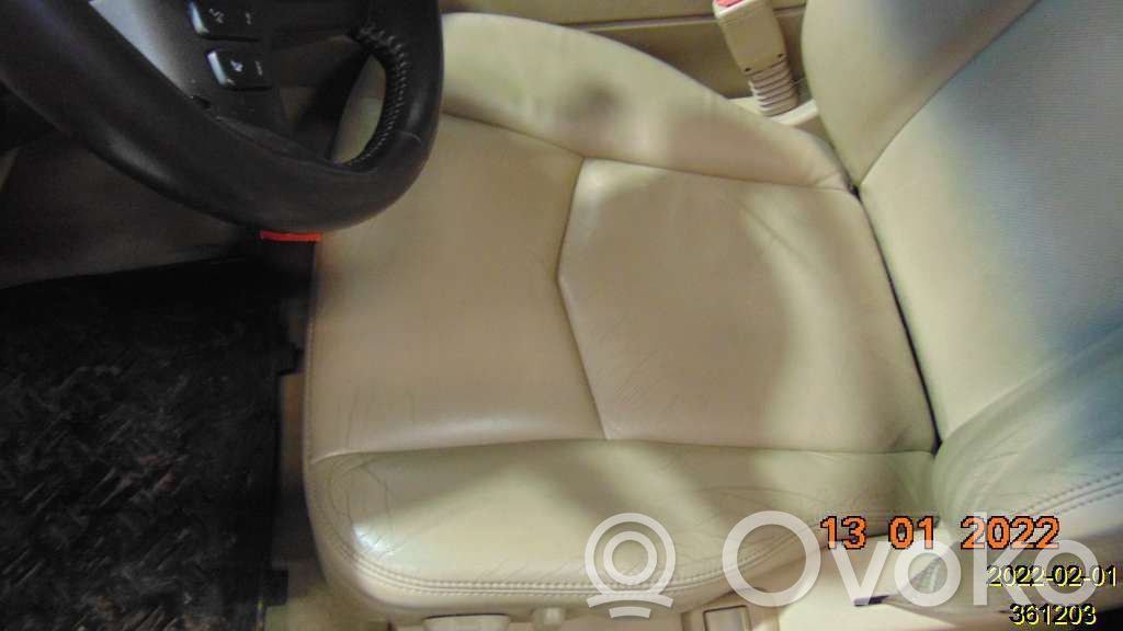 Cadillac SRX Front driver seat 