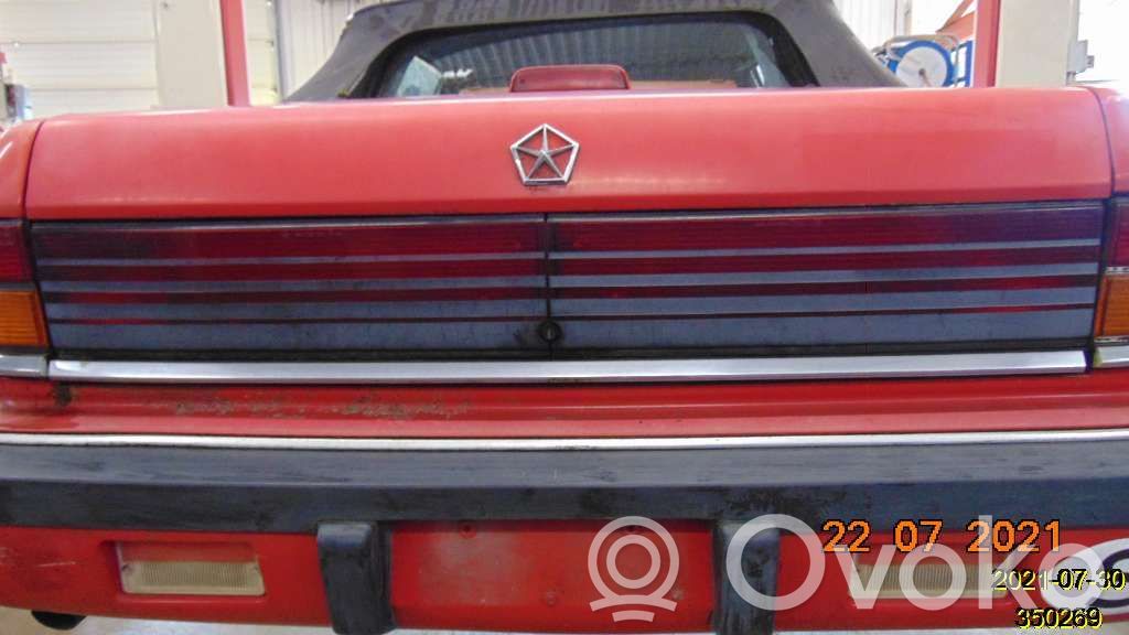 Chrysler LeBaron Tailgate trim 