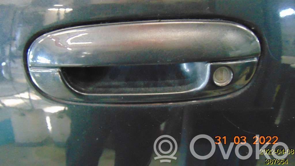 Chevrolet TrailBlazer Manecilla externa puerta delantera 