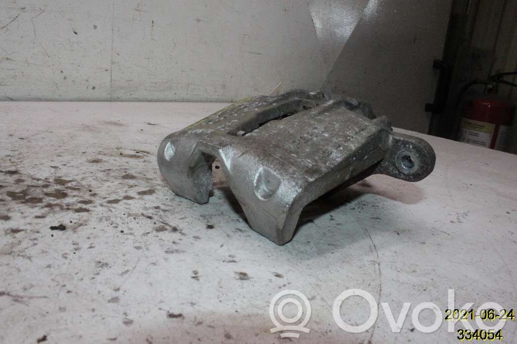 Chevrolet Camaro Задний суппорт 