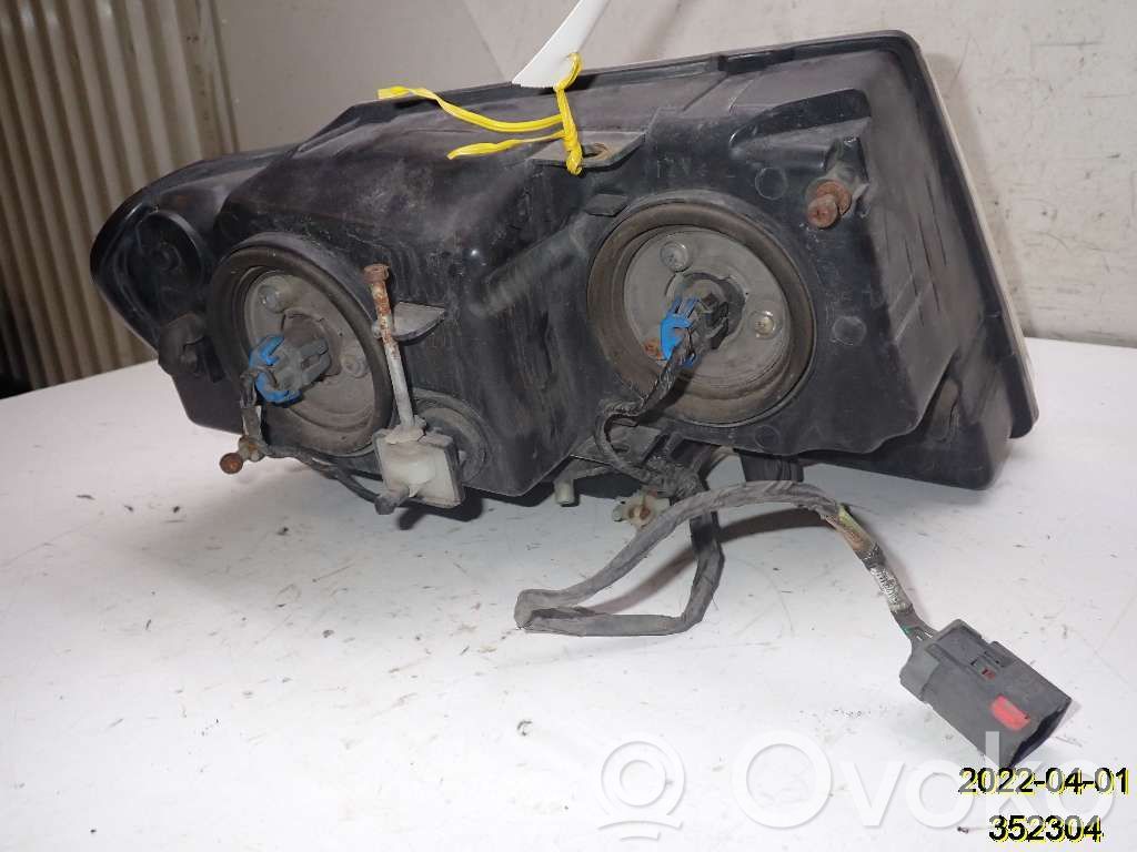 Scheinwerfer   11401526BL