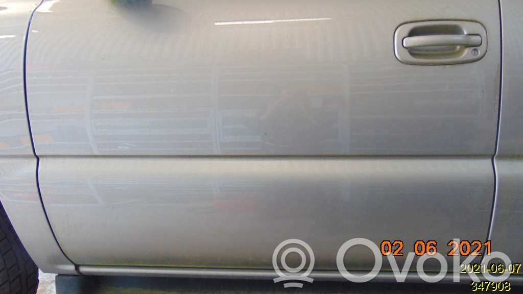 Chevrolet Suburban Durvis 