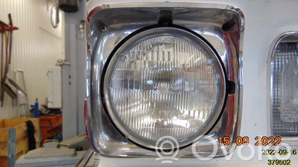 Cadillac DeVille Under headlight/headlamp trim 
