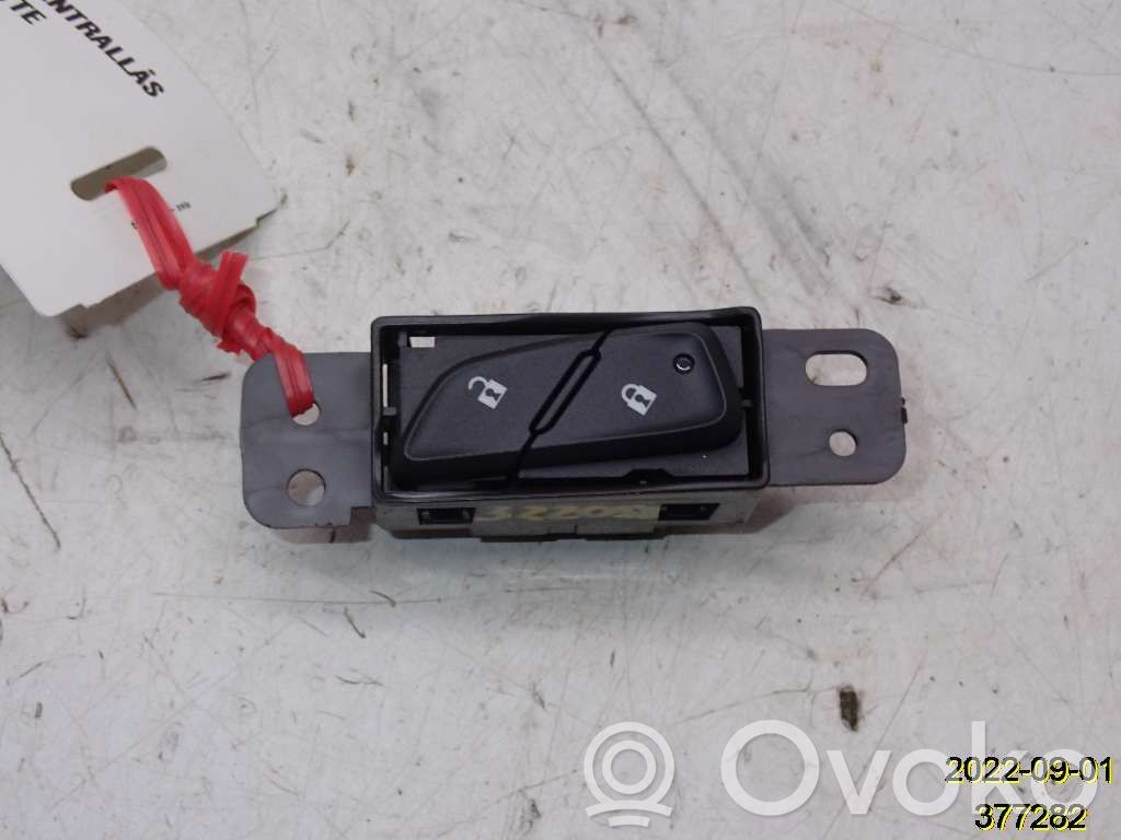 Chevrolet Corvette Central locking switch button 