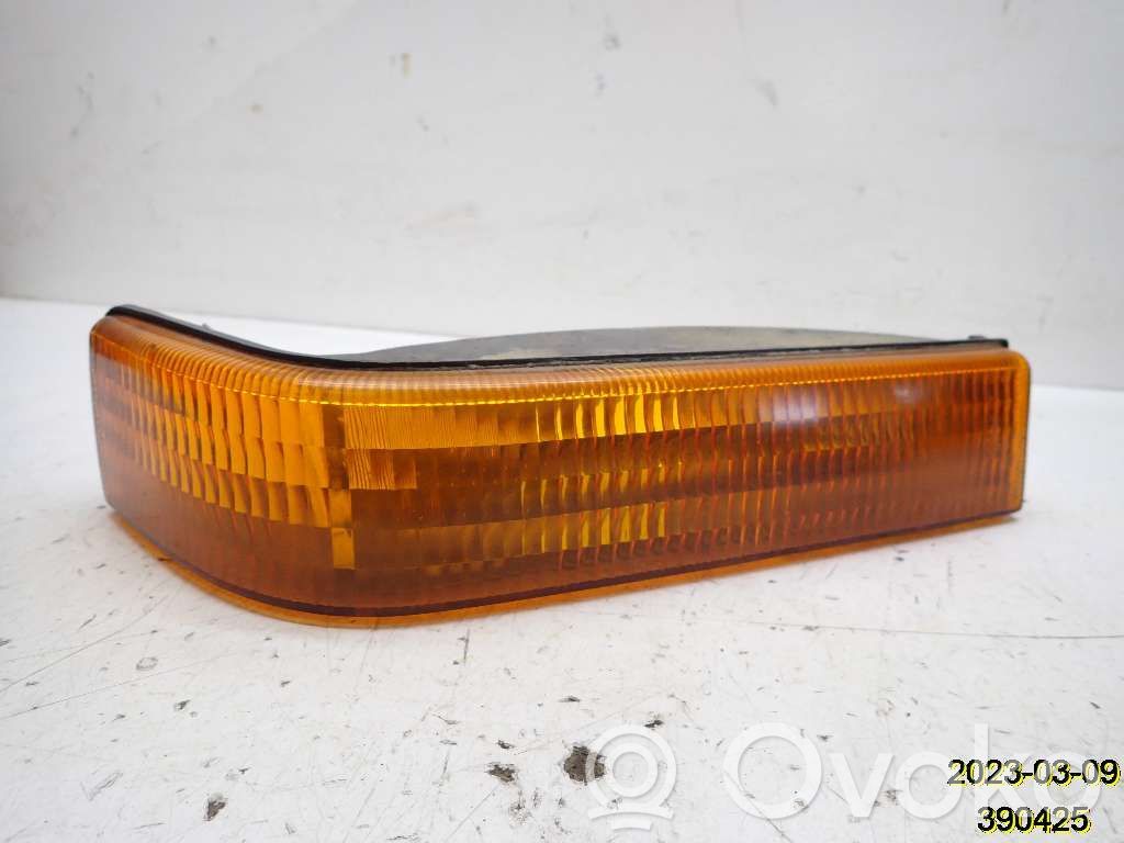 Jeep Grand Cherokee Front indicator light 