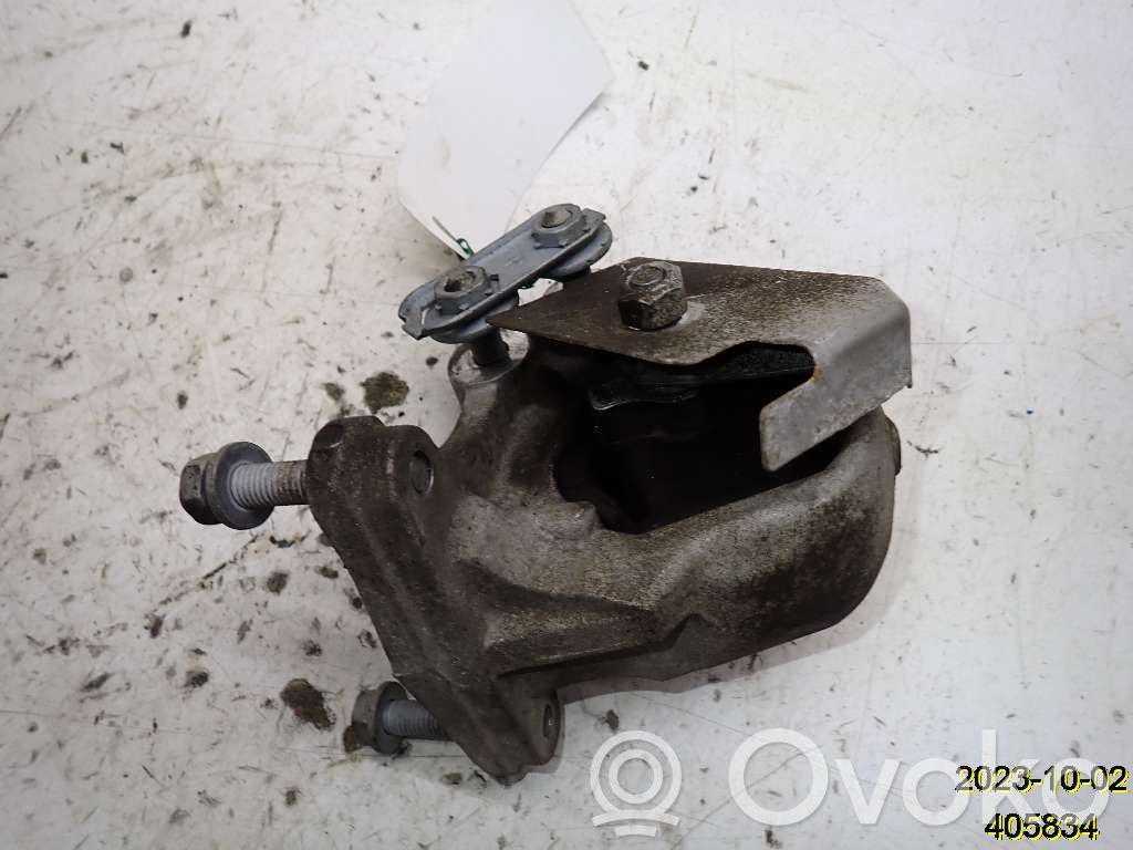 Dodge RAM Engine mount bracket 