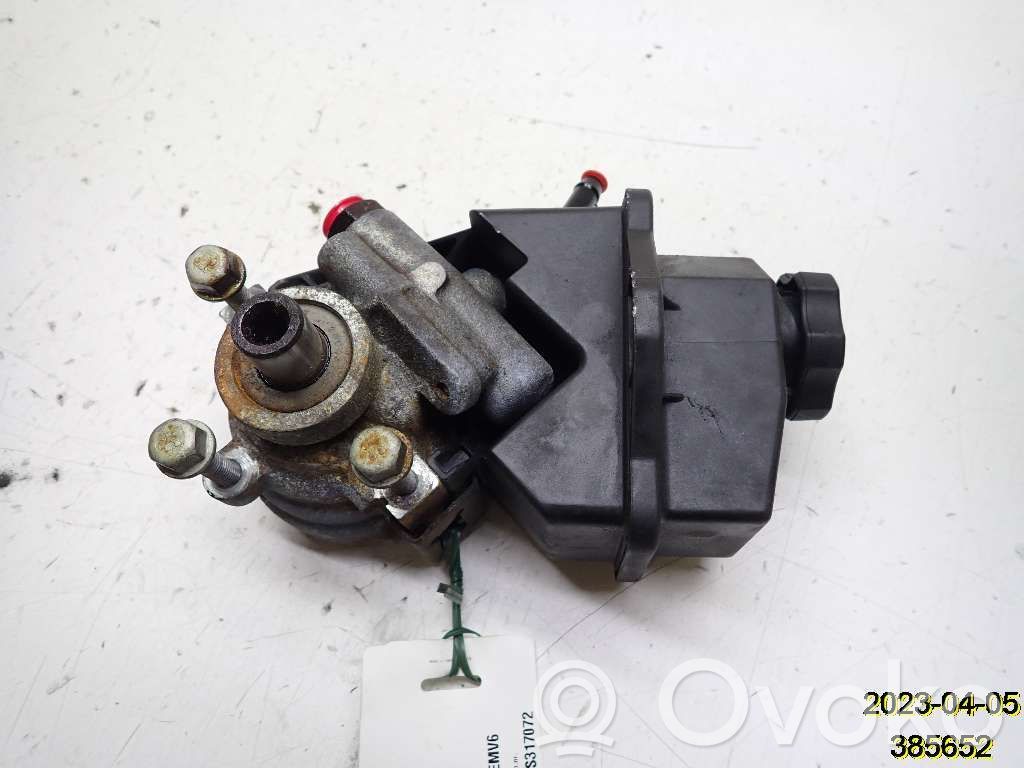 Chevrolet Uplander Power steering pump 