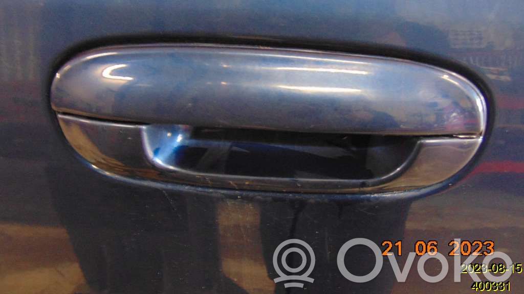 Chevrolet TrailBlazer Manecilla externa puerta delantera 