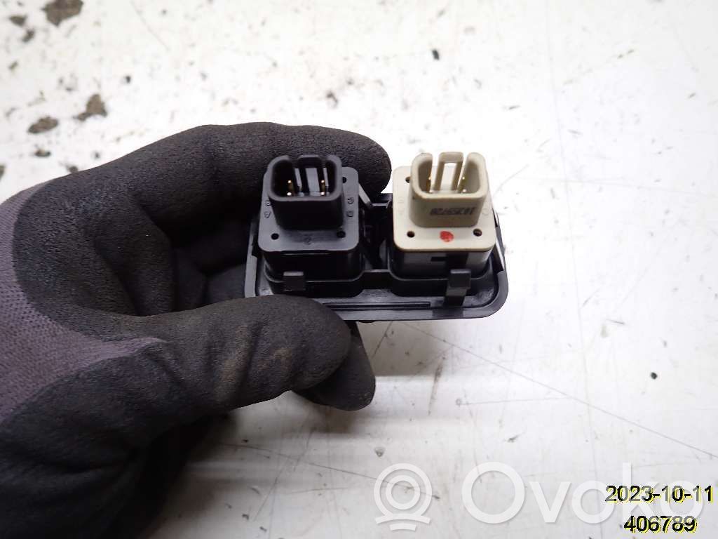 Chevrolet Corvette Fuel tank opening switch 