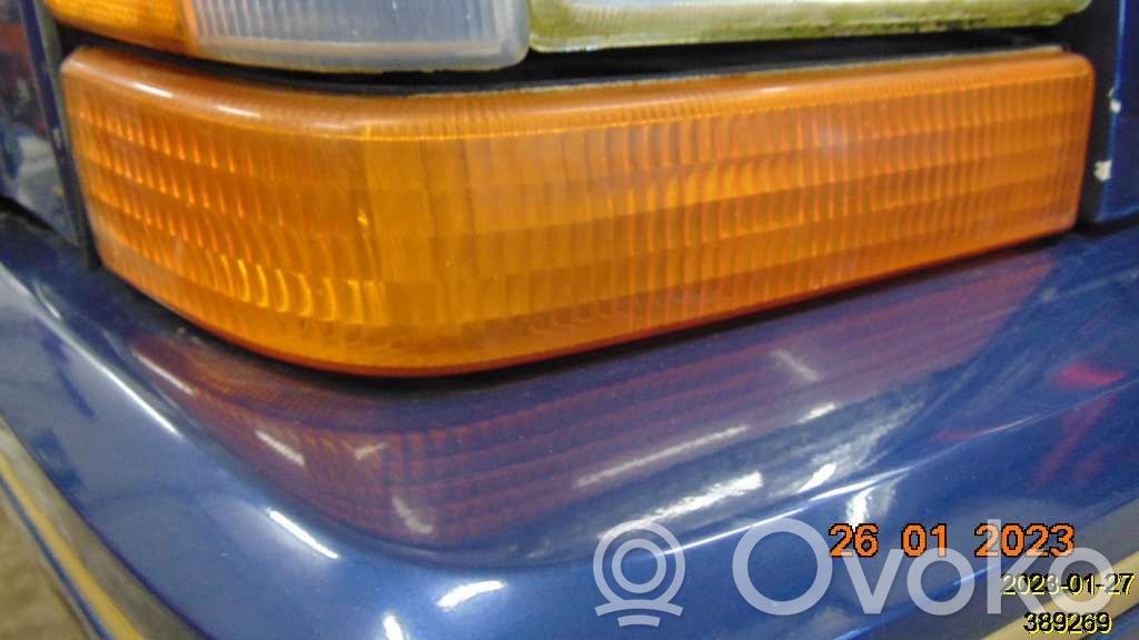 Jeep Grand Cherokee Front indicator light 