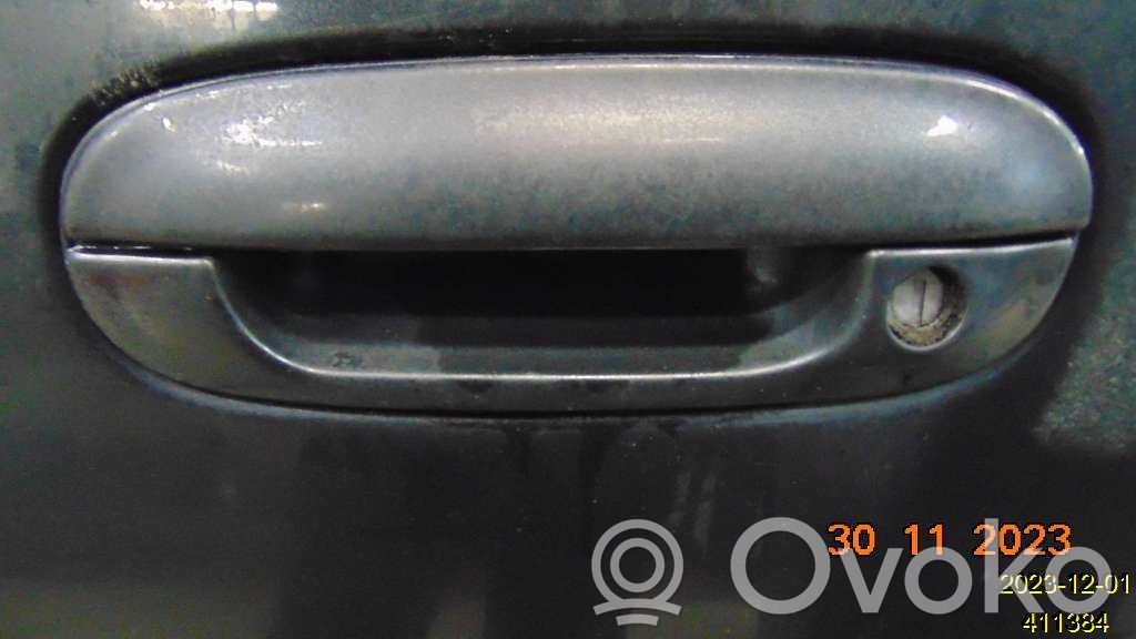 Chevrolet TrailBlazer Manecilla externa puerta delantera 