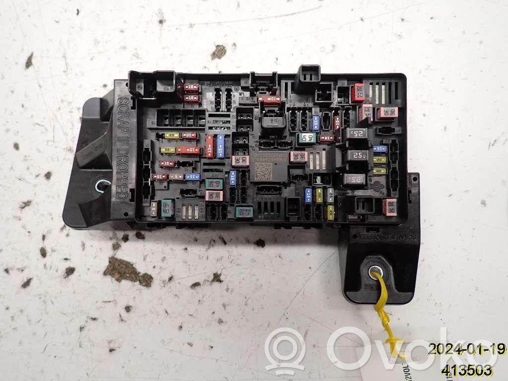 Sulakemoduuli   68467641AA,64613487