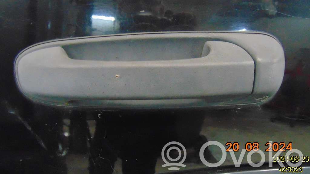 Jeep Cherokee Manecilla externa puerta delantera 
