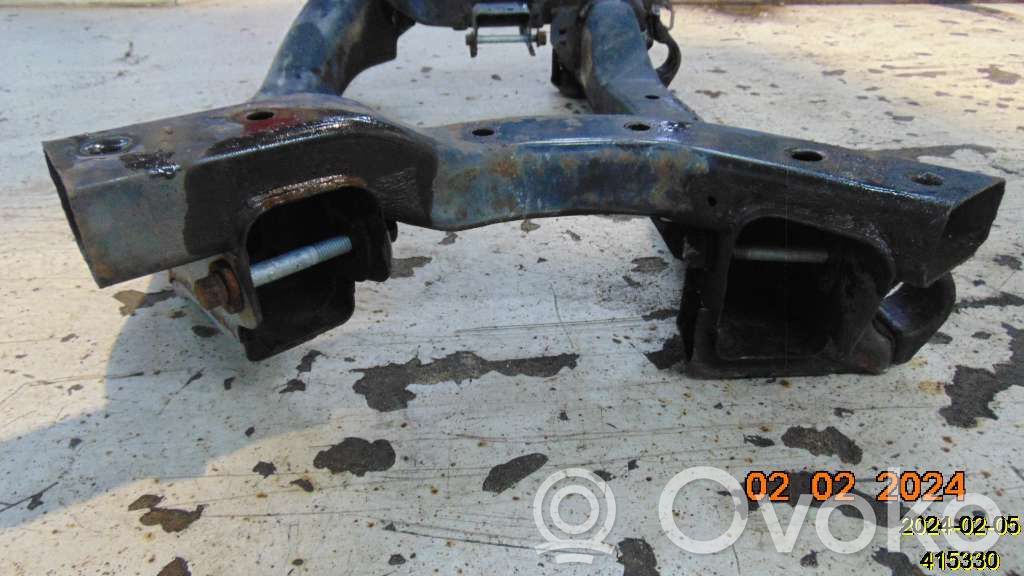 Chrysler 300 - 300C Priekinis traversas 
