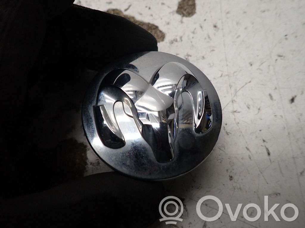 Dodge RAM Tapacubos original de rueda 