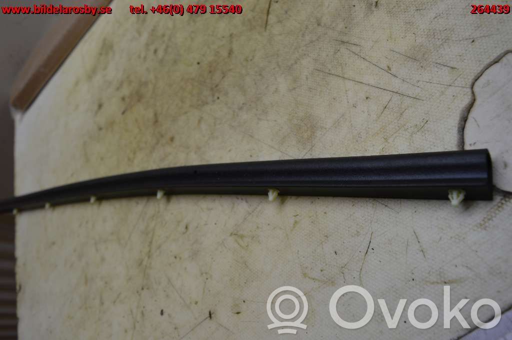 Osłona maski silnika   5065322AC