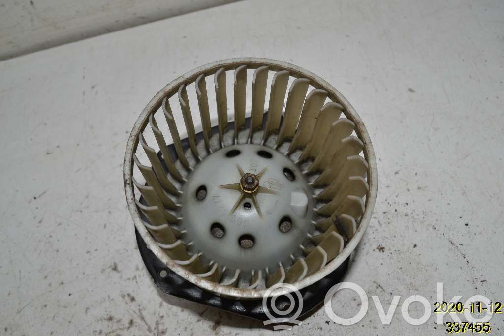 Chevrolet Corvette Mazā radiatora ventilators 