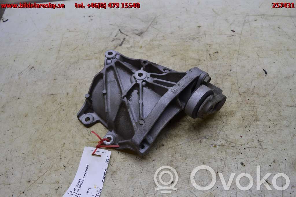 A/C compressor mount bracket   12554026