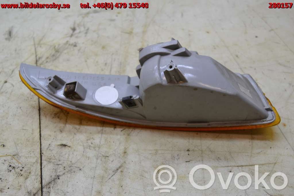 Chevrolet Camaro Front indicator light 