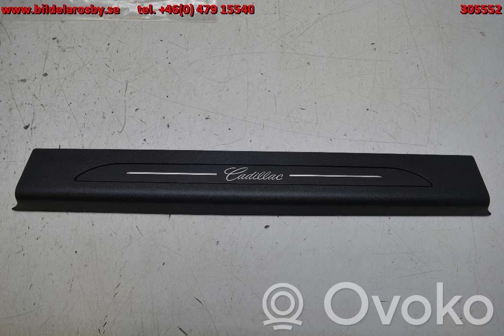 Cadillac BLS Capac prag față 