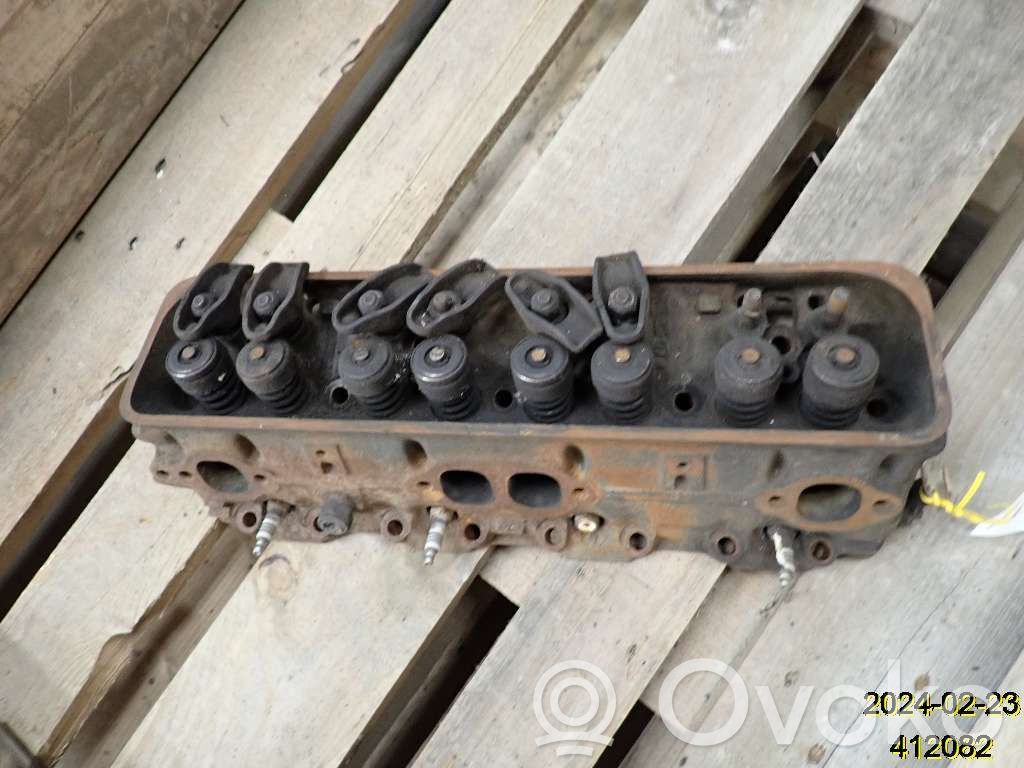 Engine head   14102187