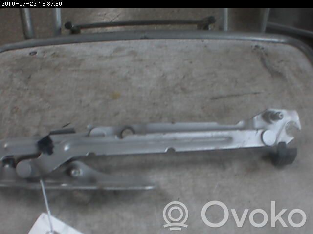 Volvo S80 Tailgate/trunk/boot hinge 
