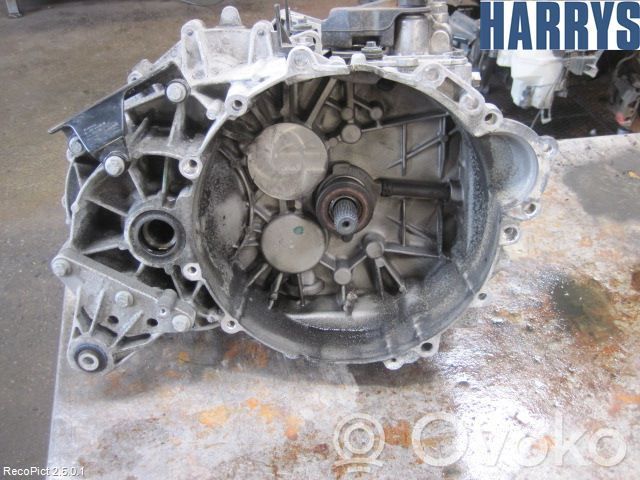 Volvo V70 Manualna 6-biegowa skrzynia biegów 
