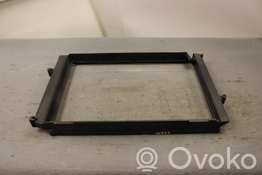Volvo V70 Suport panou fixare radiatoare 
