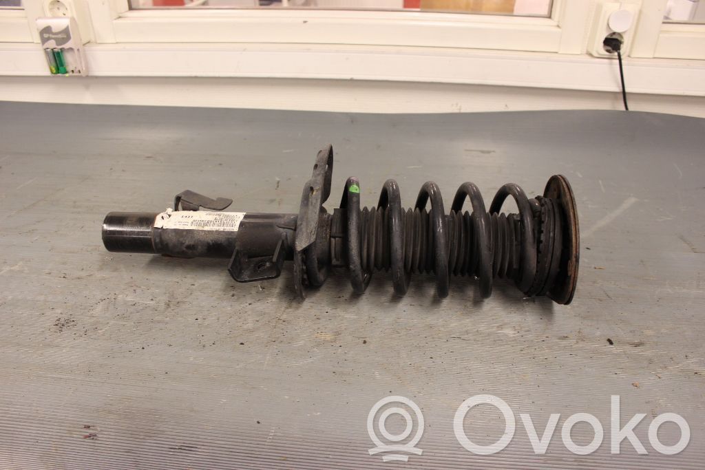 Volvo S60 Etuiskunvaimennin 