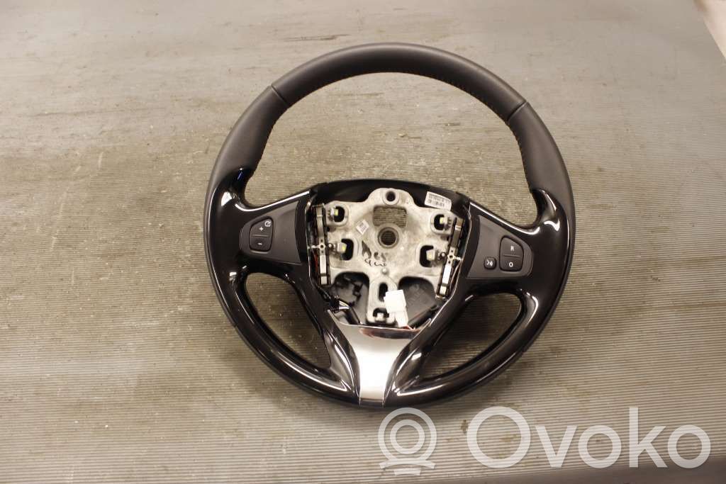 Volant   484006599R