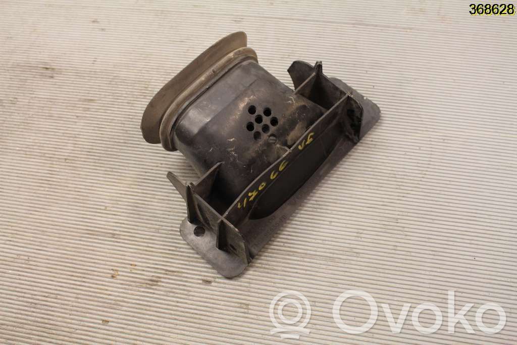 Volvo V50 Wlot / Kanał powietrza intercoolera 