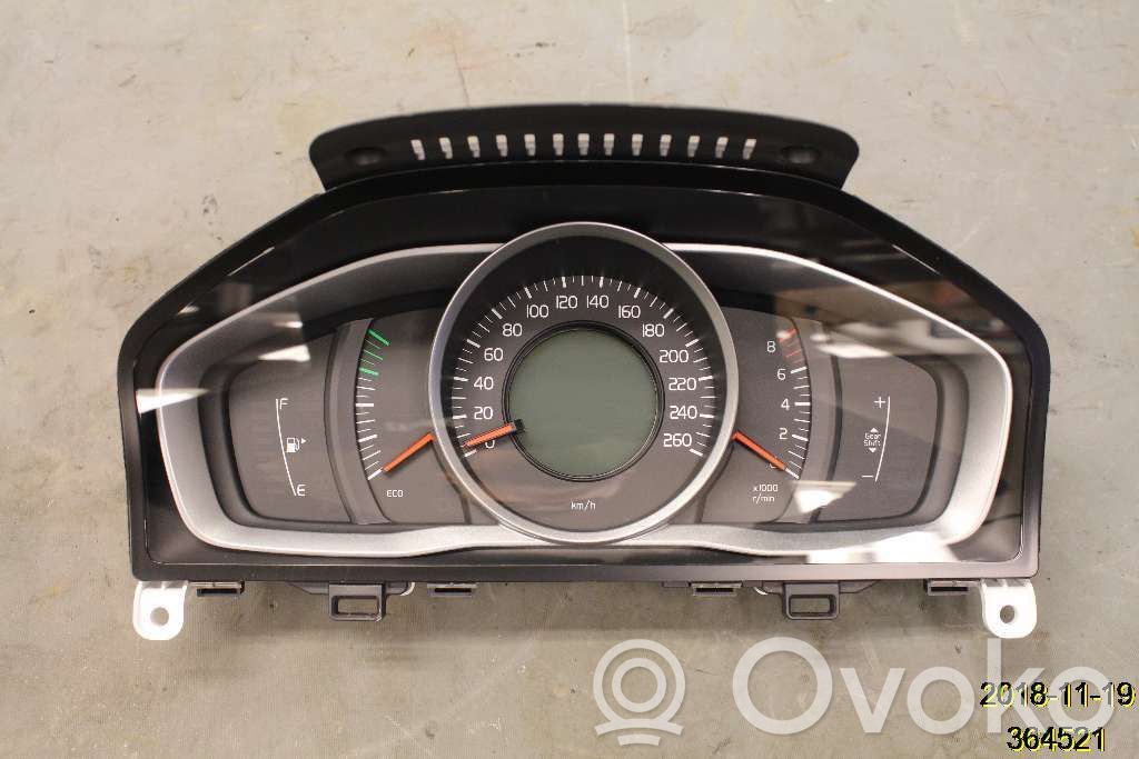 Volvo V60 Vitezometru (grup de instrumente) 