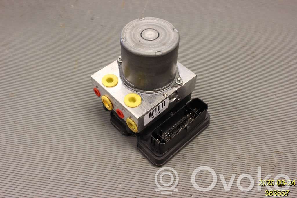 Volvo XC40 ABS bloks 