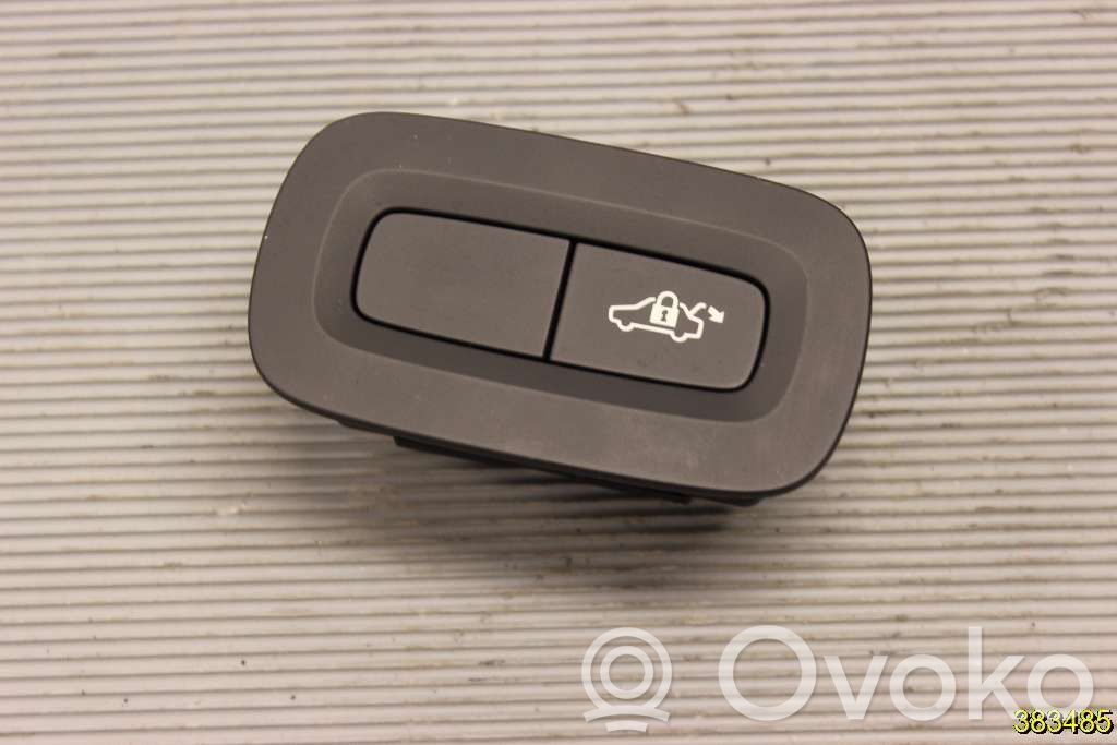Volvo S60 Tailgate/boot open switch button 