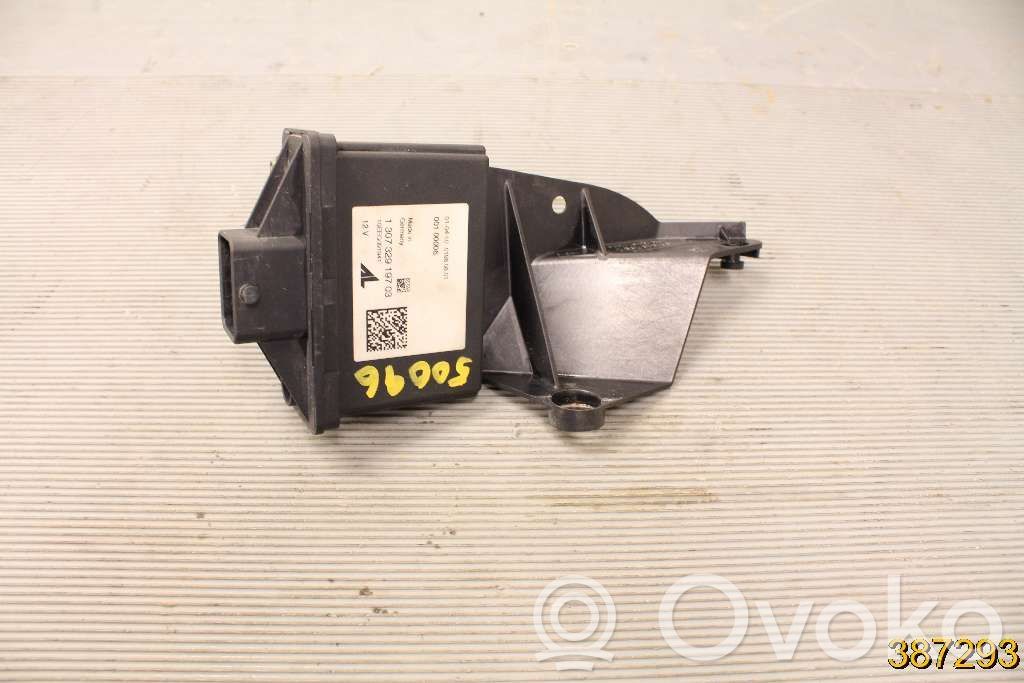 Volvo V50 Light module LCM 