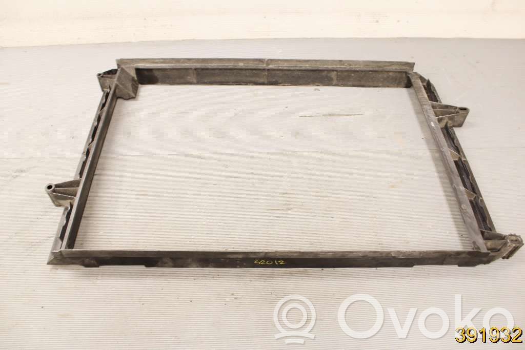Volvo V70 Suport panou fixare radiatoare 