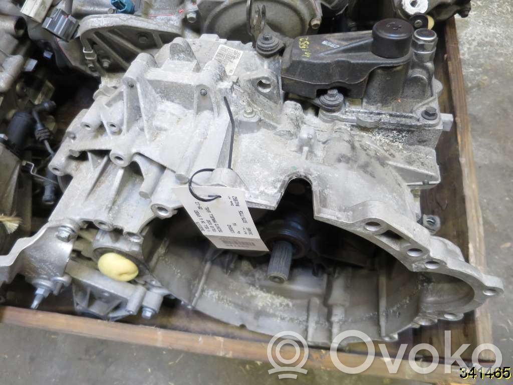 Volvo XC60 Manualna 6-biegowa skrzynia biegów 