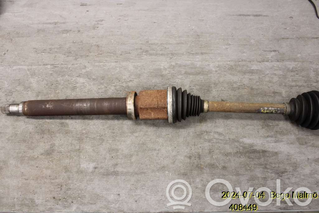 Volvo V40 Front driveshaft 