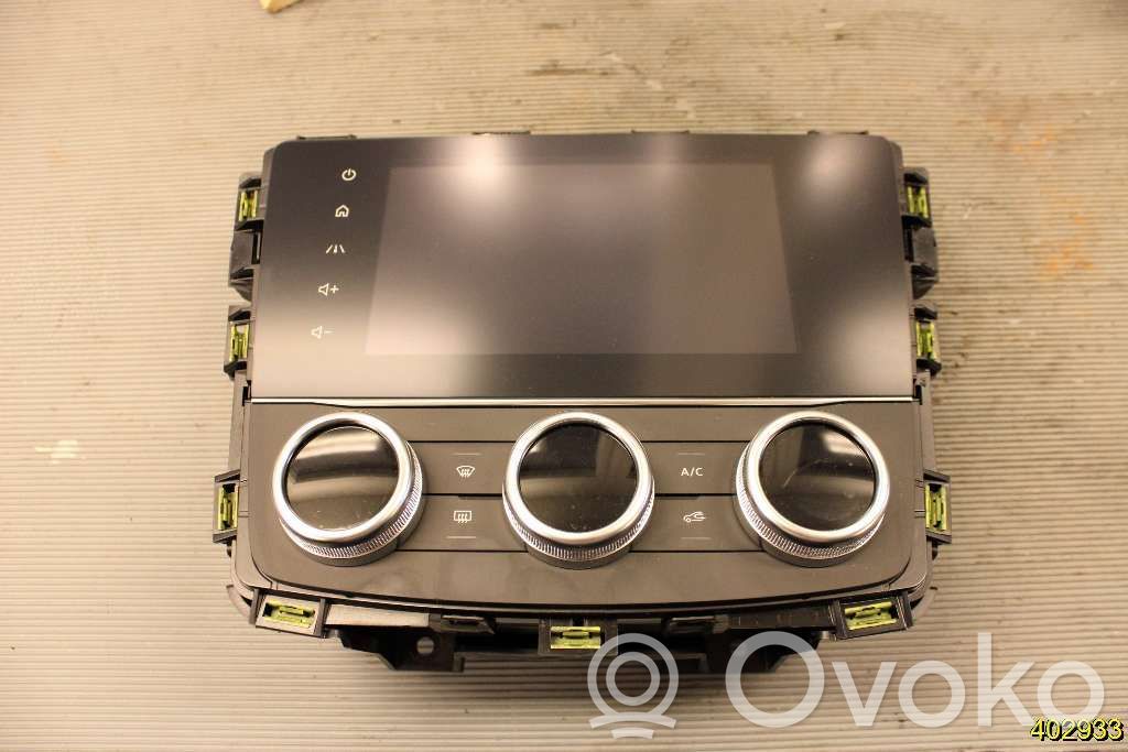 Renault Kadjar Radio/CD/DVD/GPS head unit 