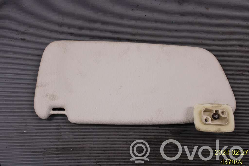 Volvo 240 Sonnenblende 