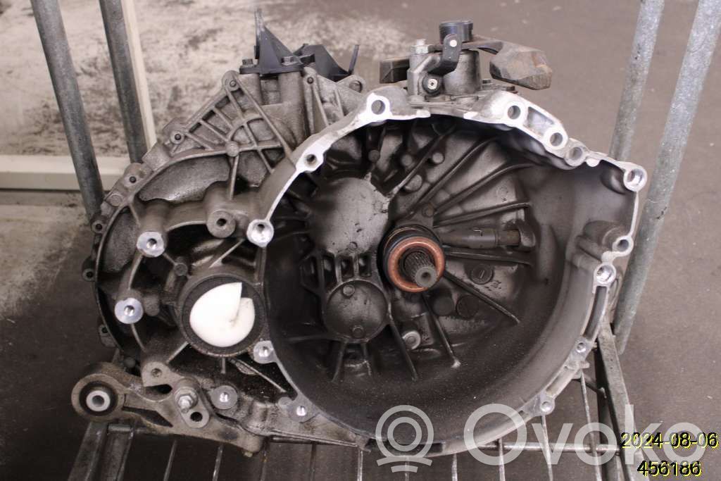 Volvo V40 Manual 6 speed gearbox 