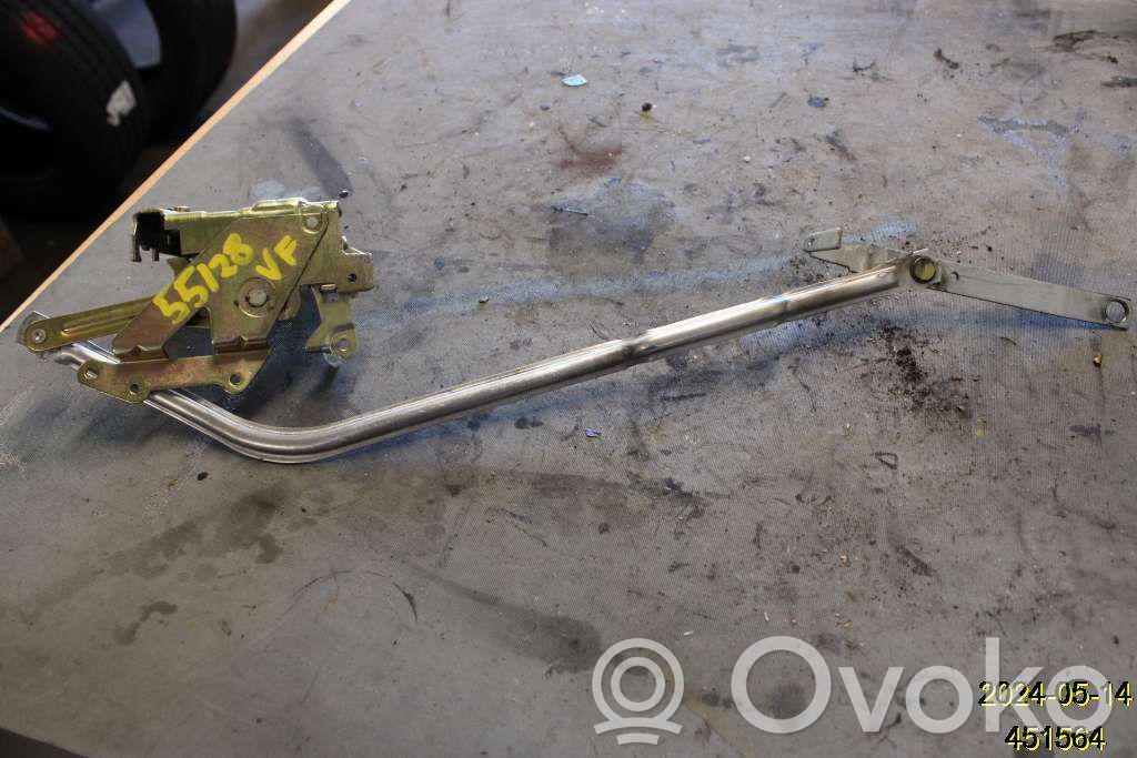Volvo 940 Front door lock 