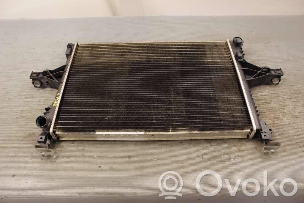 Volvo V70 Coolant radiator 